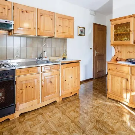 Cottrer - Ottima Posizione Adatto A Famiglie - Good Location